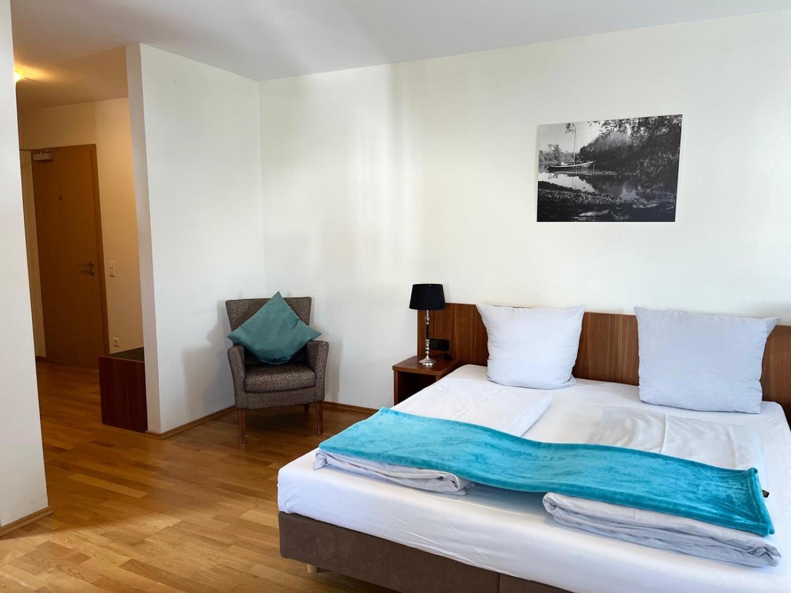 Landgasthof Zur Sonne I Hotel & Restaurant Neuburg am Rhein المظهر الخارجي الصورة